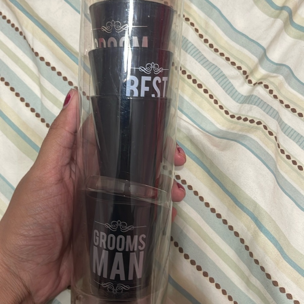 Must bundle:groom shot stack